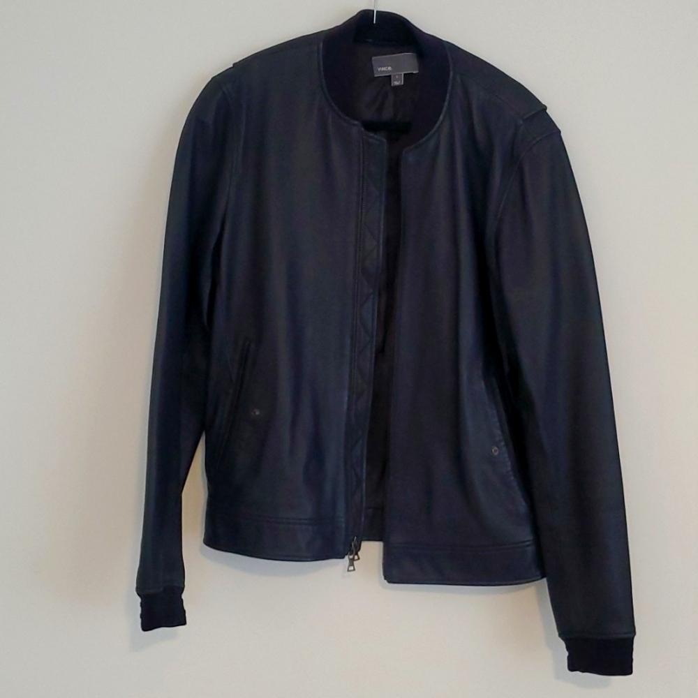 VINCE Men's genuine leather bomber jacket